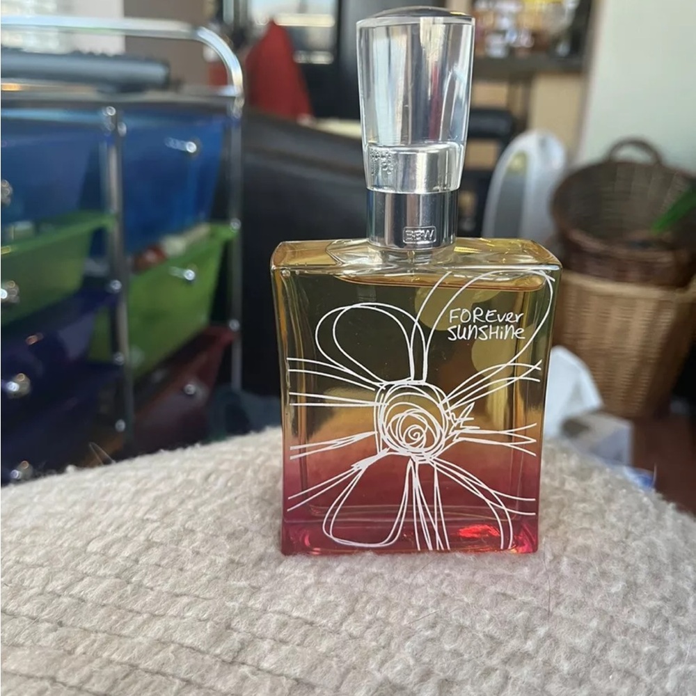 Bath And Body Works Forever Sunshine 75ml EDT Spray.  Sprayer is lose.  Gorg!